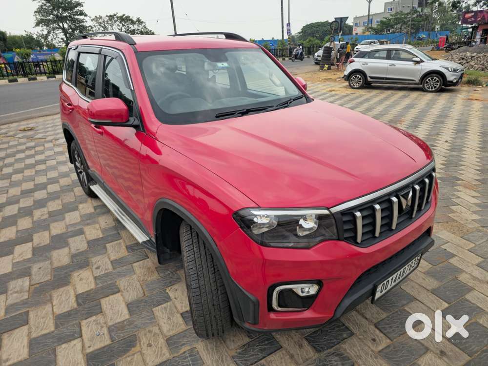 Mahindra Scorpio N Z4 Petrol Mt 7 Str, 2024, Petrol