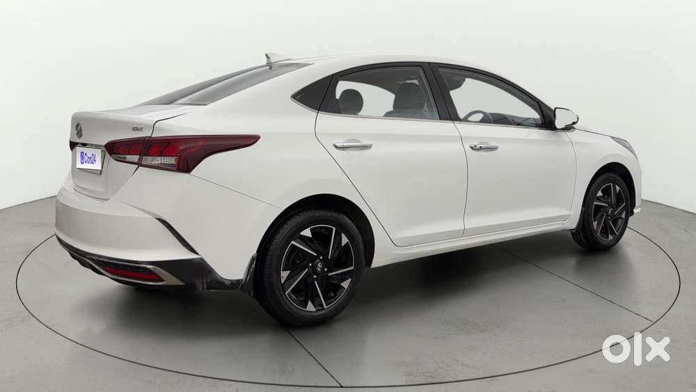 Hyundai Verna 1.5 Sx (o) Vtvt Ivt, 2021, Petrol