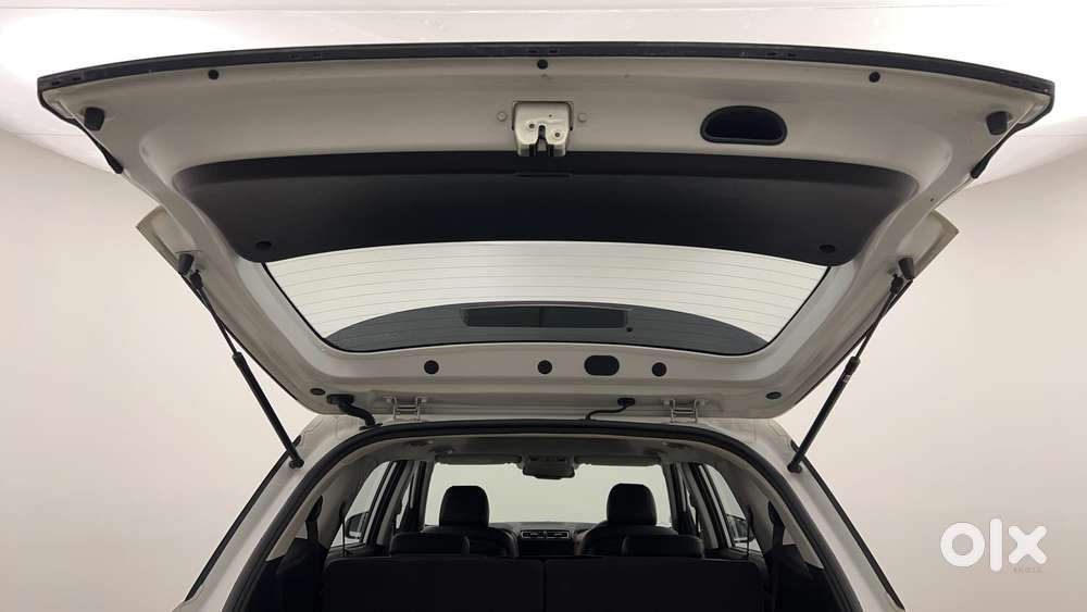 Hyundai Alcazar Platinum, 2022, Petrol