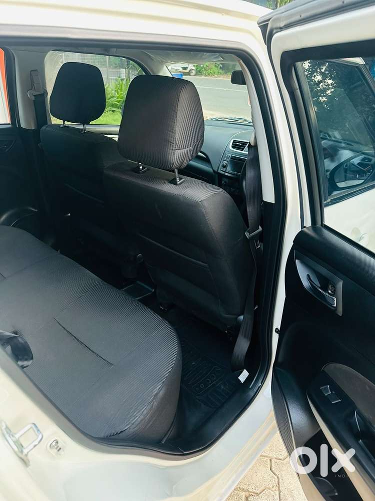 Maruti Suzuki Swift Zxi, 2014, Petrol