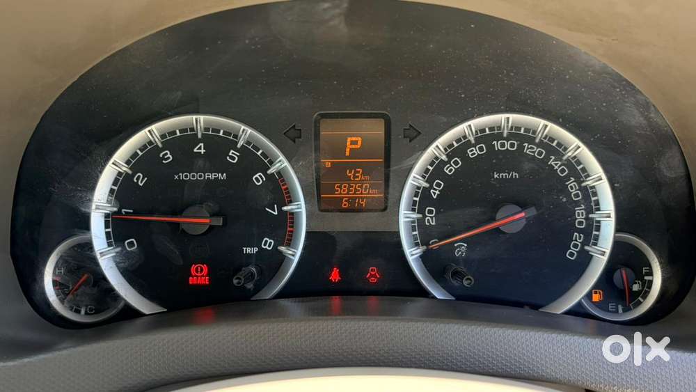 Maruti Suzuki Ertiga Vxi At, 2016, Petrol