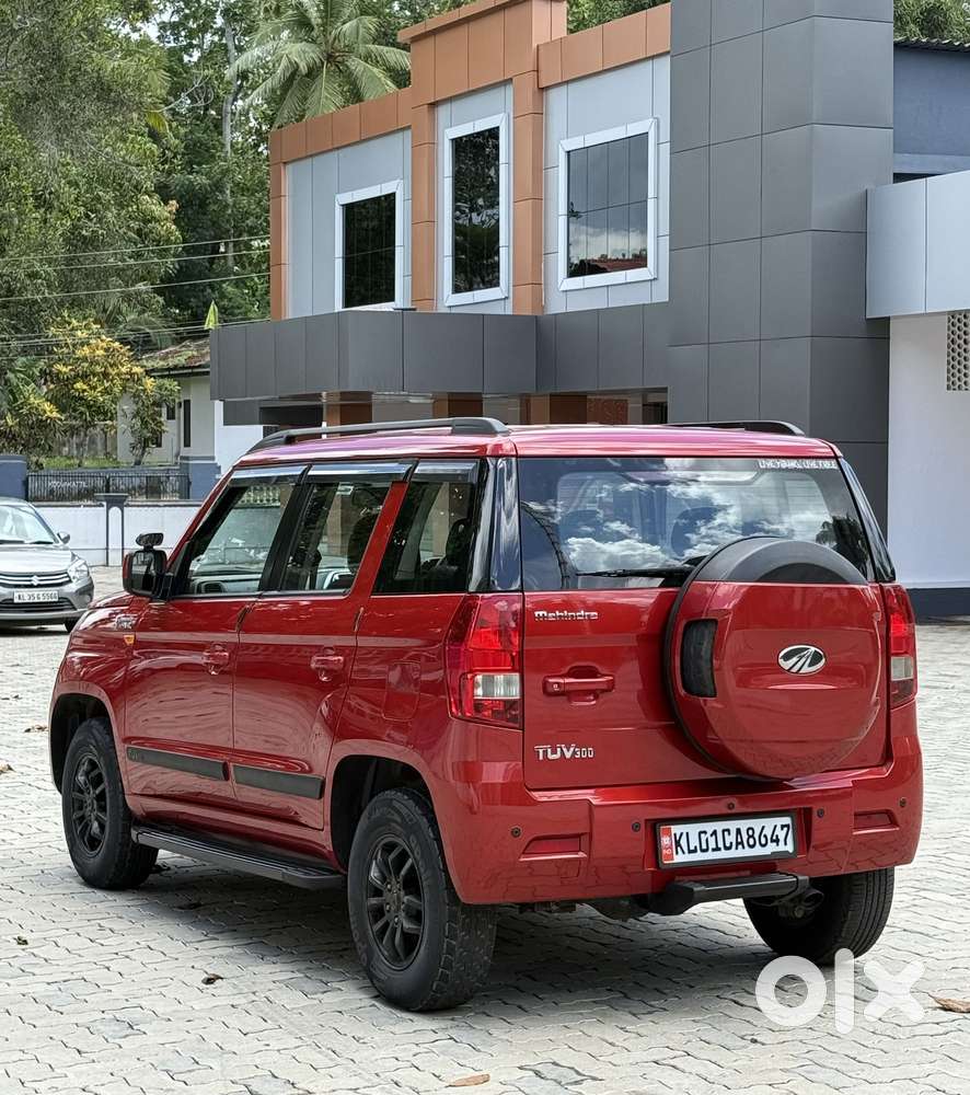 Mahindra Tuv 300 Mhawk100 T8, 2017, Diesel