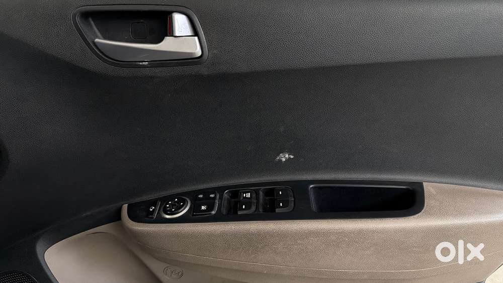 Hyundai Grand I10 [2017-2020] 1.2 Kappa Vtvt Sportz At, 2019, Petrol