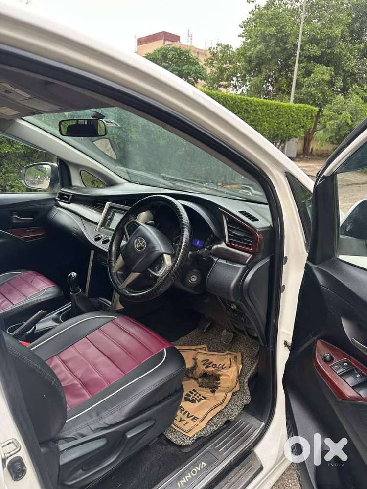 Toyota Innova Crysta 2.4 Gx Mt 8s, 2018, Diesel