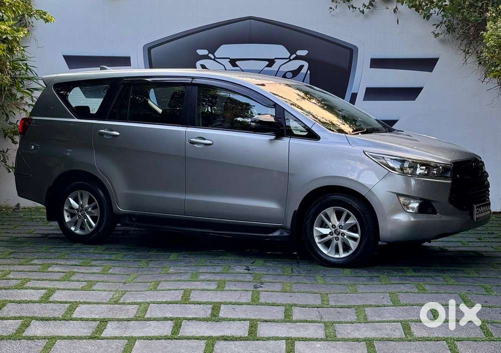 Toyota Innova Crysta 2.8 Gx At 7 Str, 2017, Diesel