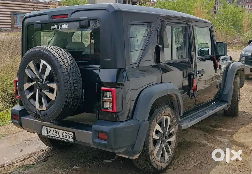Mahindra Thar Roxx Ax7ldiesel At 2wd/may 2025 Model,showroom Condition