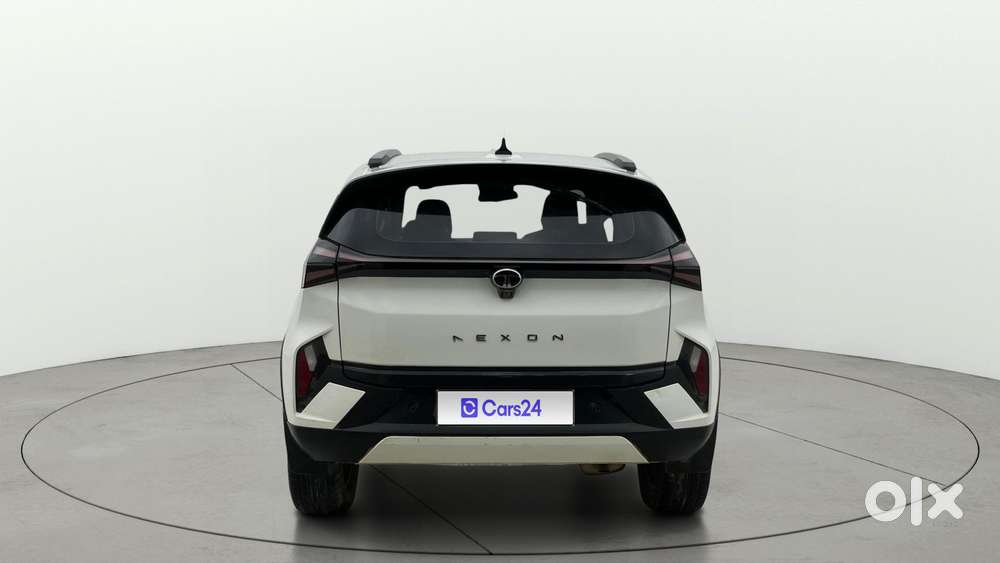 Tata Nexon Creative Plus 1.2 Revotron Petrol 6 Mt, 2024, Petrol