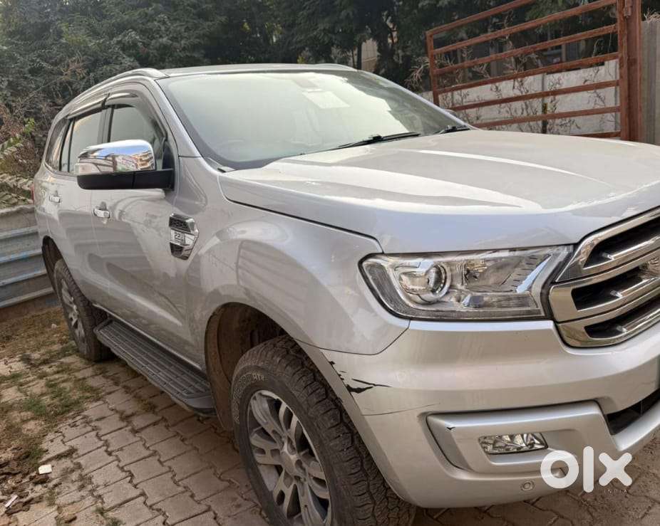 Ford Endeavour 2.2 Titanium At 4x2 Sunroof, 2019, Diesel