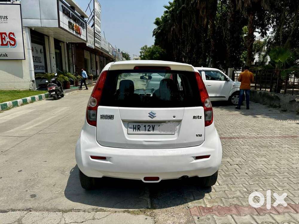 Maruti Suzuki Ritz Vxi, 2013