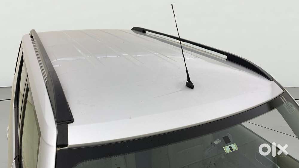 Mahindra Tuv 300 Mhawk100 T8, 2017, Diesel