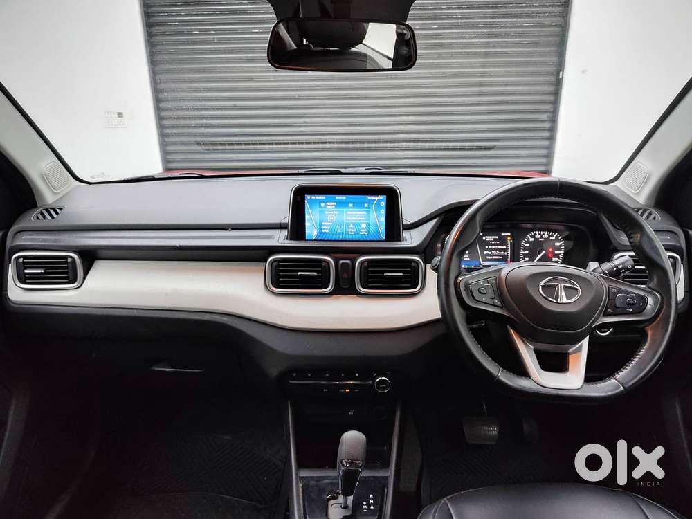Tata Punch 1.2 Revotron Creative Amt Dual Tone, 2022, Petrol