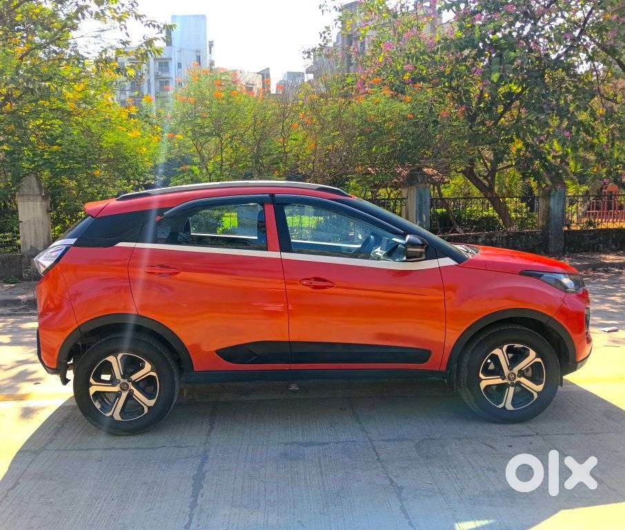 Tata Nexon 1.2 Revotron Xza Plus, 2022, Petrol