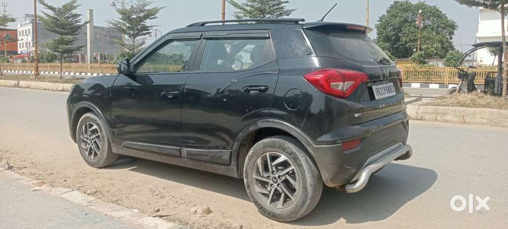Mahindra Xuv300 W8 Option Diesel, 2023, Diesel