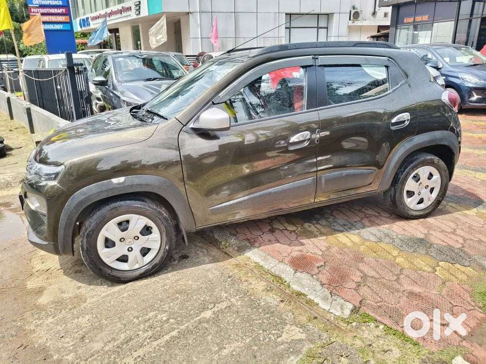 Renault Kwid 1.0 Rxt (o) Easy-r, 2022, Petrol