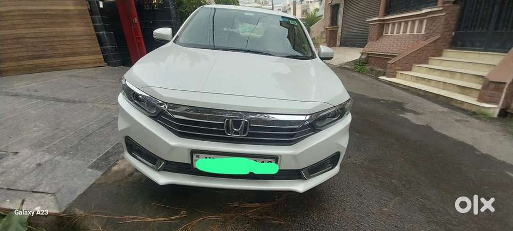 Honda Amaze 2023 Petrol 17000 Km Driven