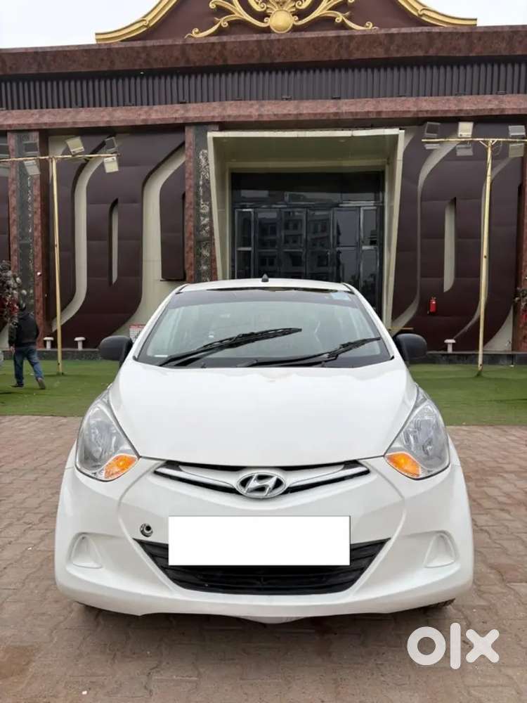 Hyundai Eon 2011 Petrol Well Maintained