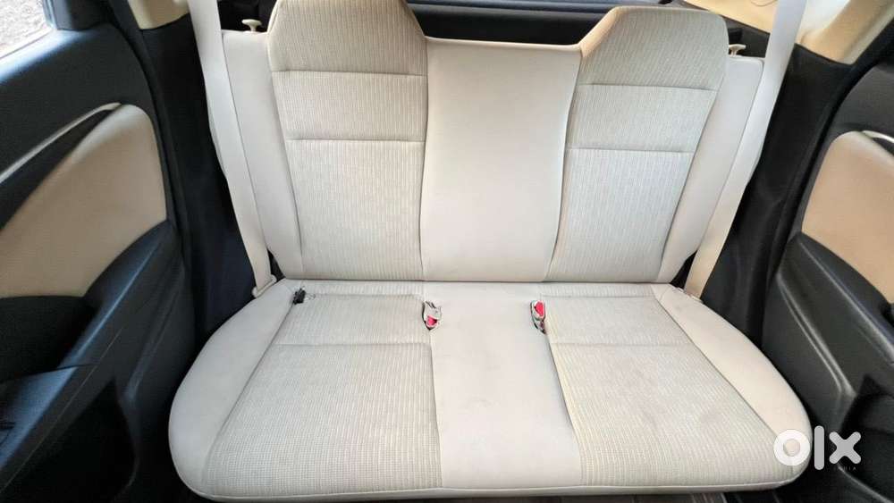 Honda Jazz V Cvt, 2017, Petrol