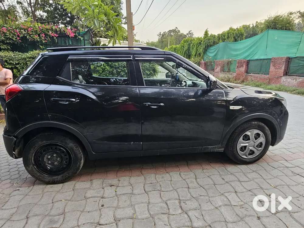 Mahindra Xuv 300 Petrol Good Condition