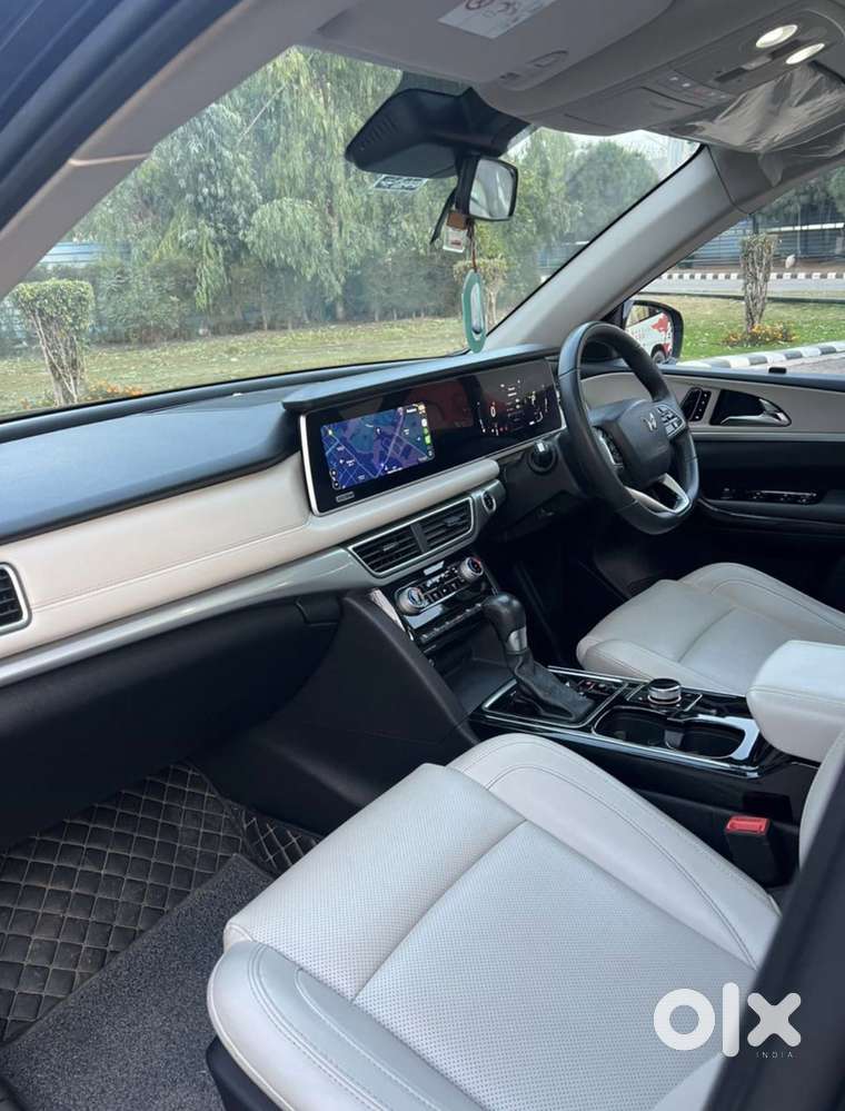 Mahindra Xuv700, 2023, Diesel