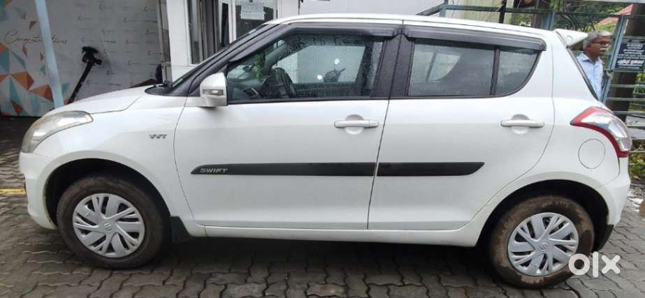 Maruti Suzuki Swift, 2017, Petrol