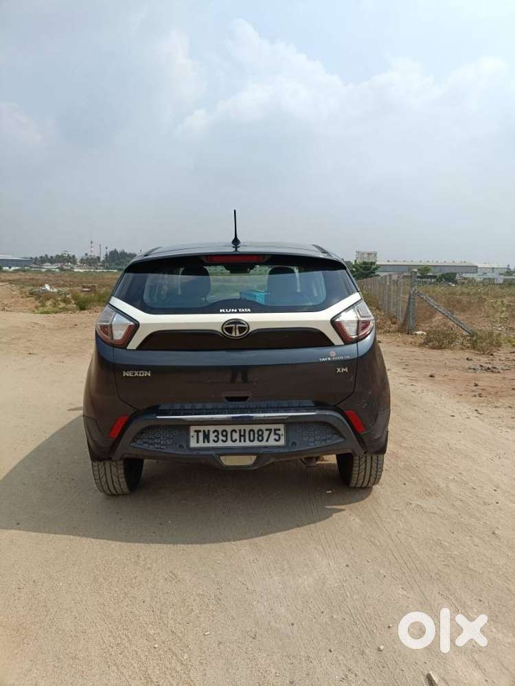 Tata Nexon 1.5 Revotorq Xm (s), 2018
