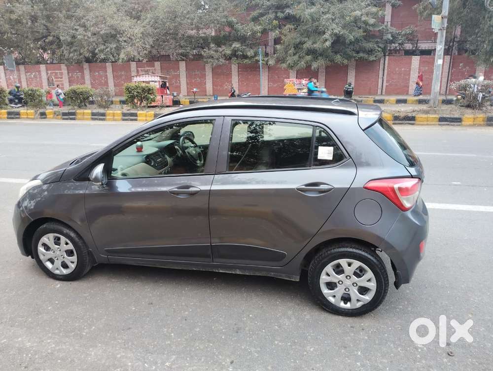Hyundai Grand I10 2013-2016 Sportz, 2016, Petrol