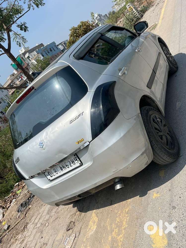 Maruti Suzuki Swift 2016 Diesel 129000 Km Driven