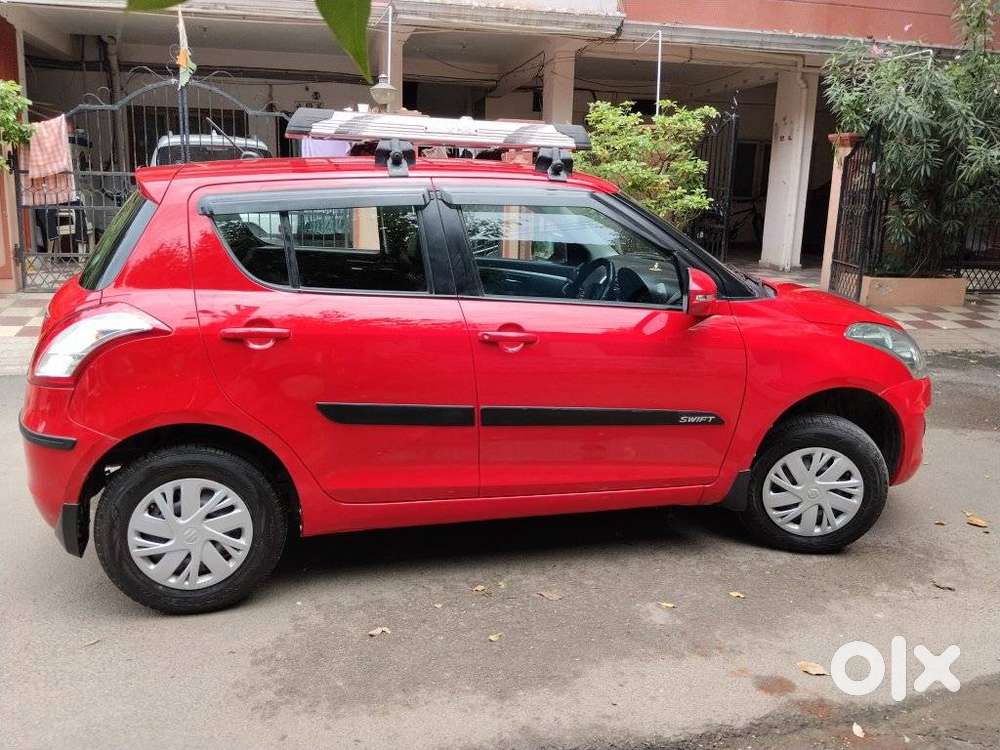 Maruti Suzuki Swift Vxi 1.2 Abs Bs-iv, 2015, Petrol