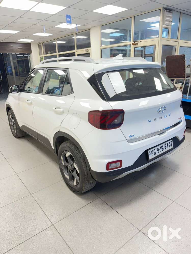 Hyundai Venue 1.0 Sx Turbo Imt, 2020, Petrol