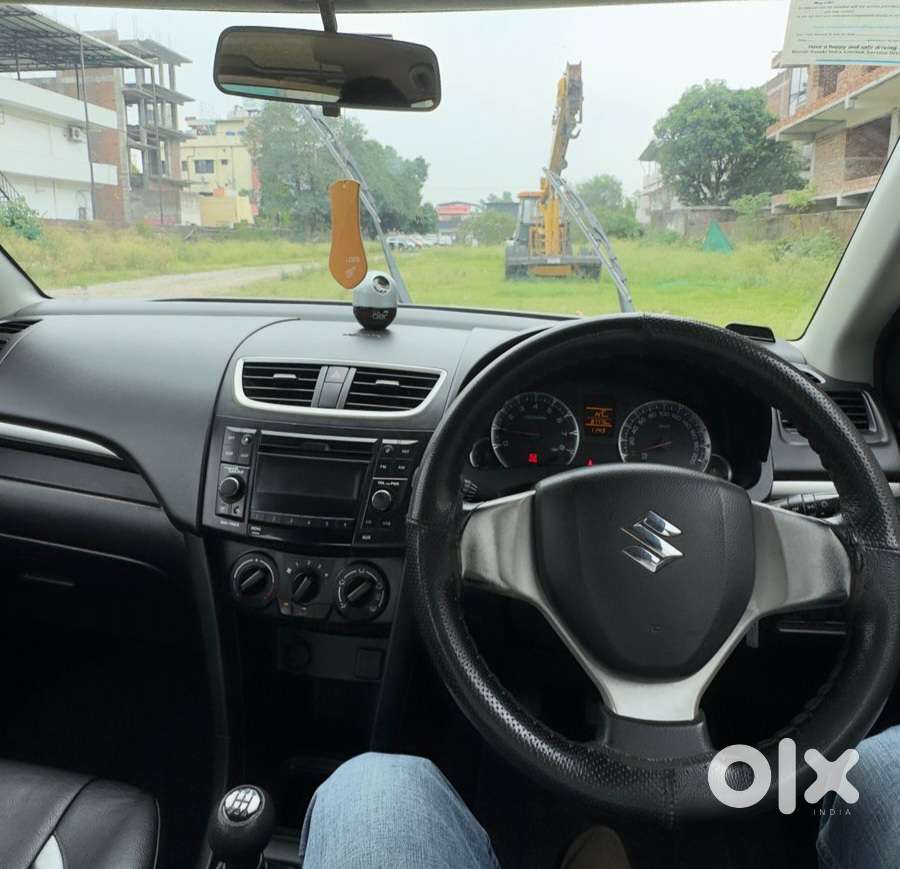 Maruti Suzuki Swift Vxi, 2015, Petrol