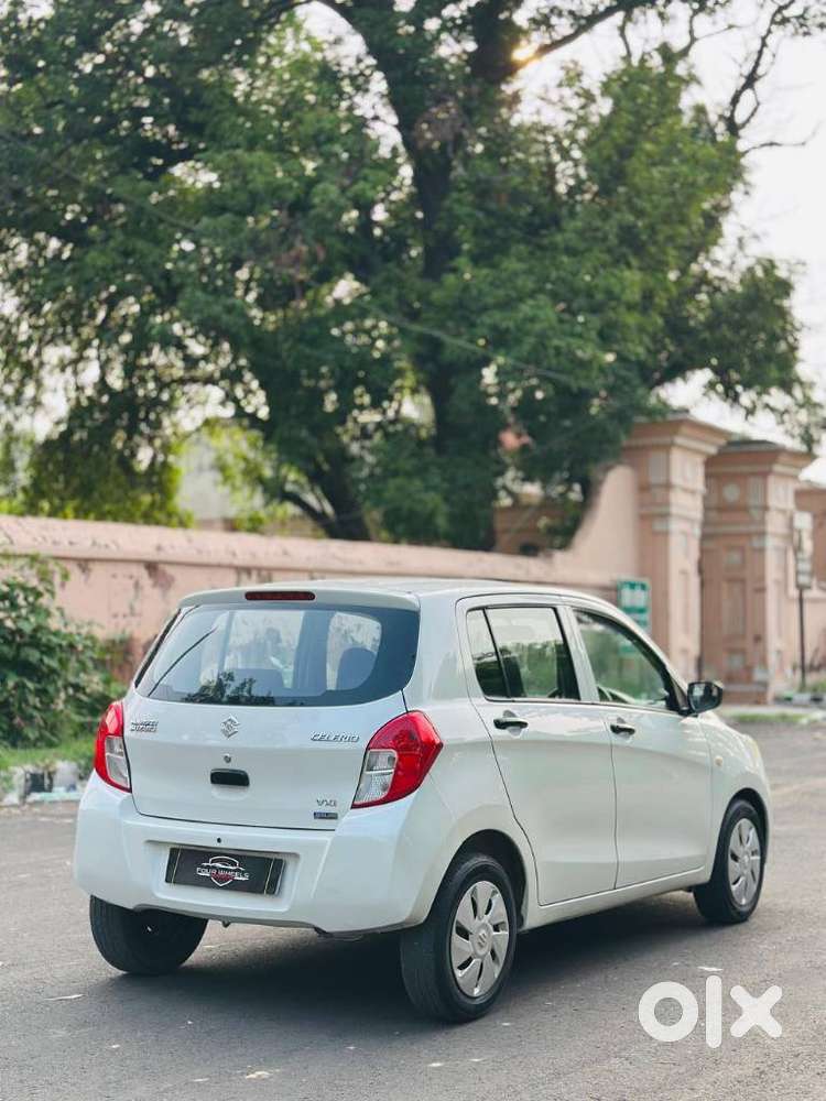 Maruti Suzuki Celerio Vxi At, 2015, Petrol