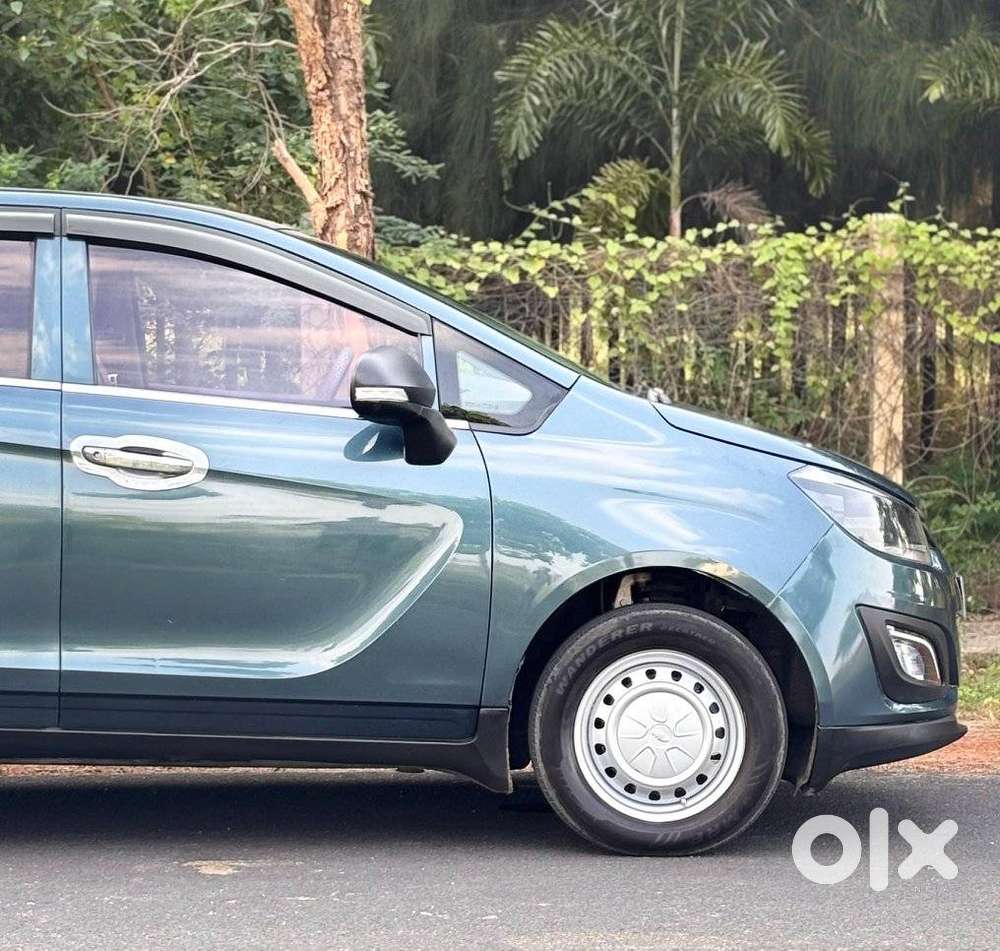 Mahindra Marazzo, 2019, Diesel