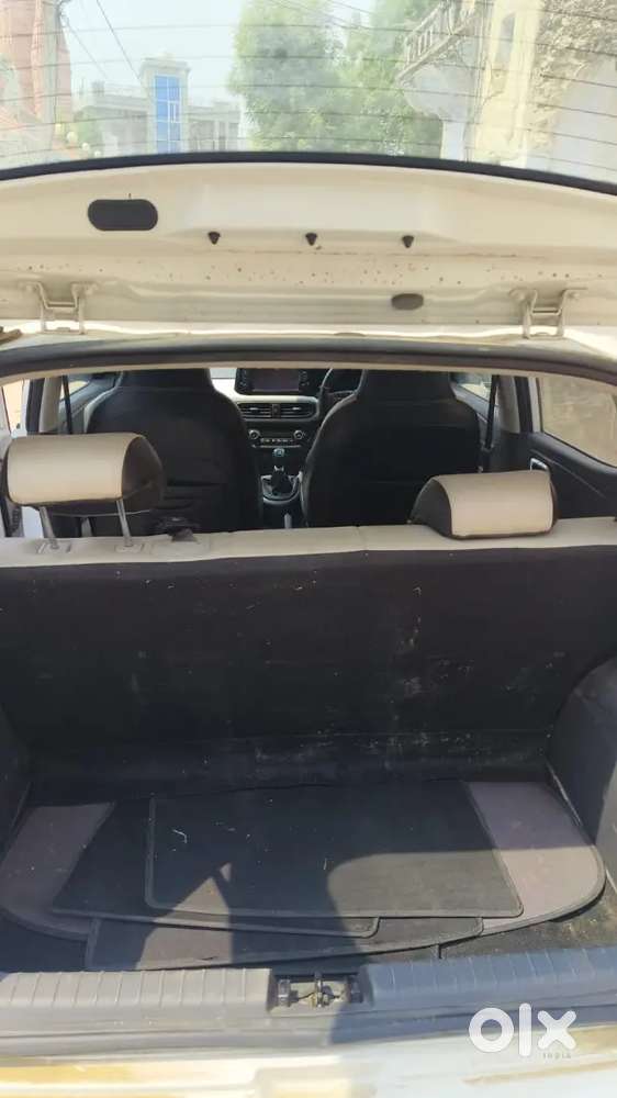26000 Km Chali Hui H New Car Hai