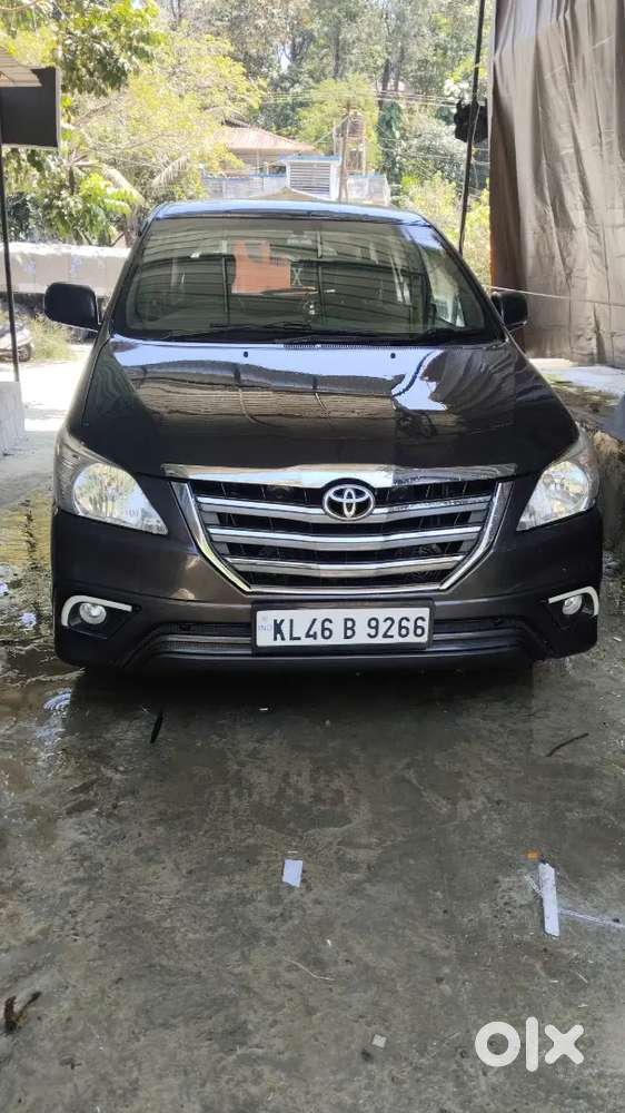 Toyota Innova 2009 Diesel 275000 Km Driven