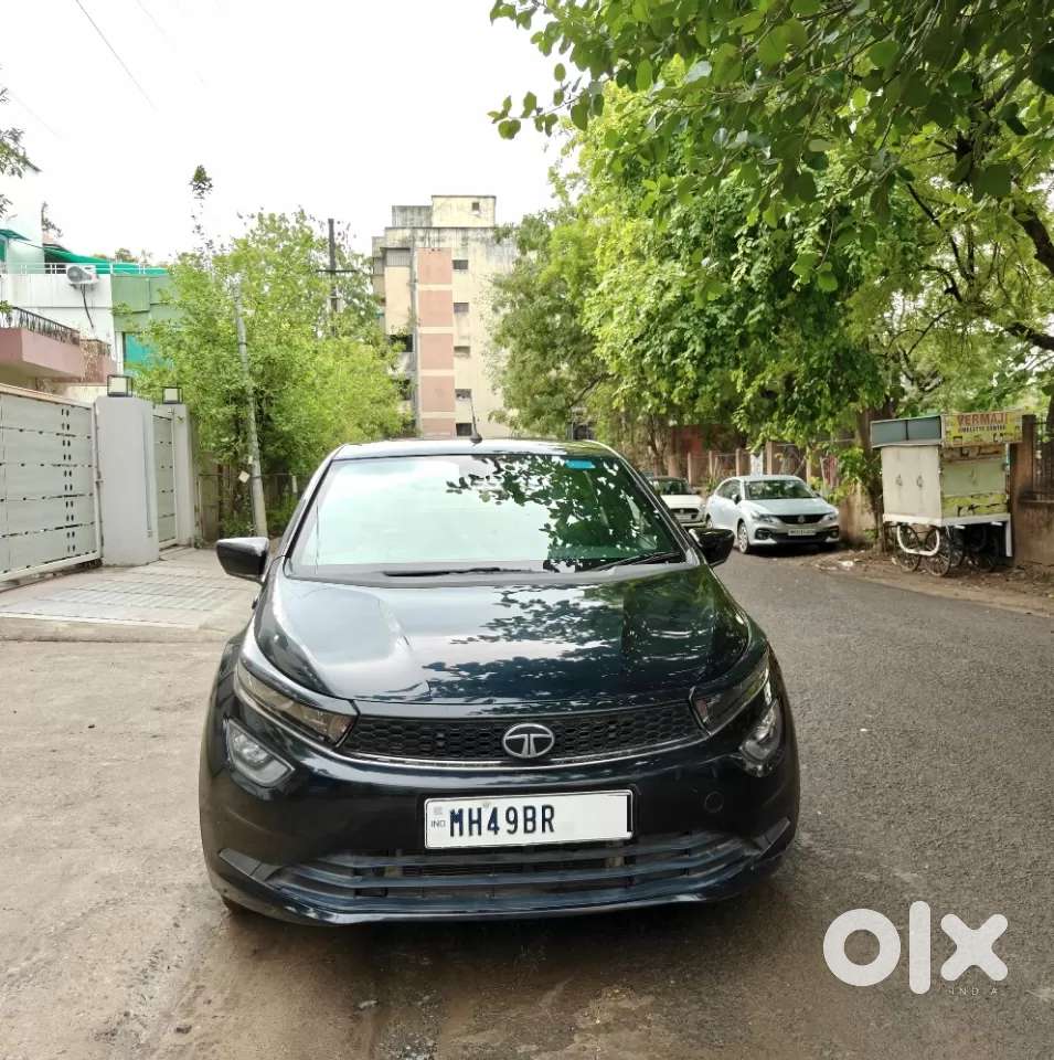 Tata Altroz 1.2 Xz Plus Dark Edition, 2021, Petrol