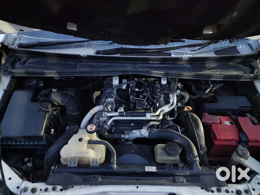 Toyota Innova Crysta 2.4 2019