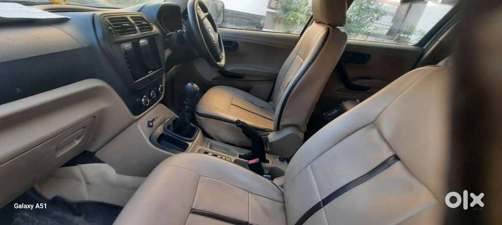 Mahindra Tuv 300 T6, 2016, Diesel