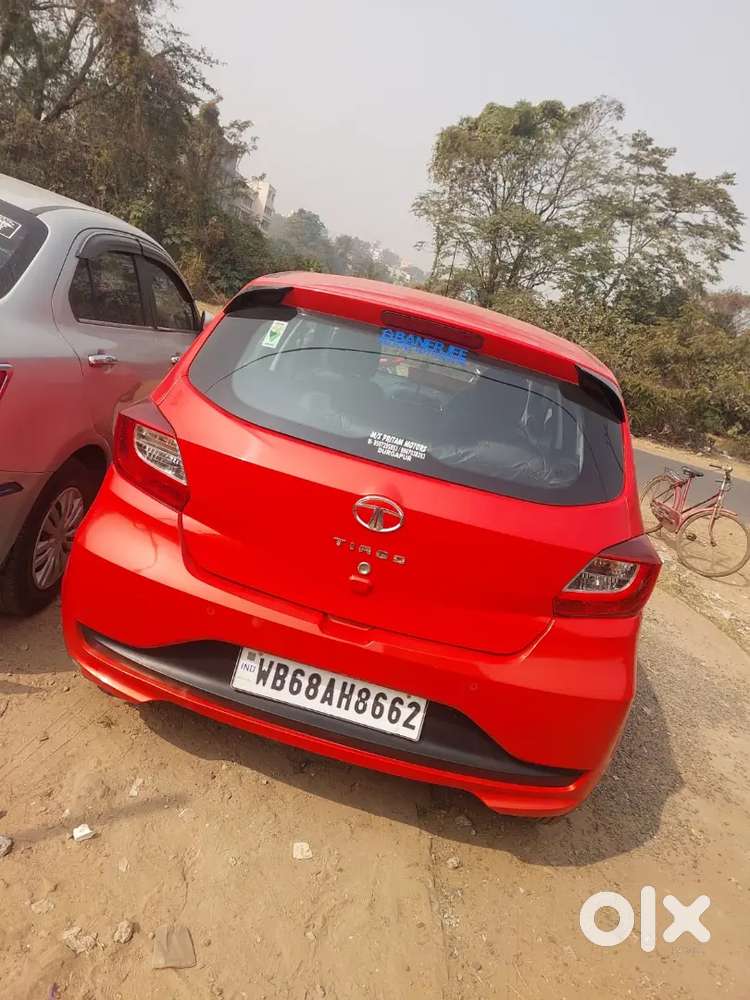 Tata Tiago 2022 Petrol 27000 Km Driven