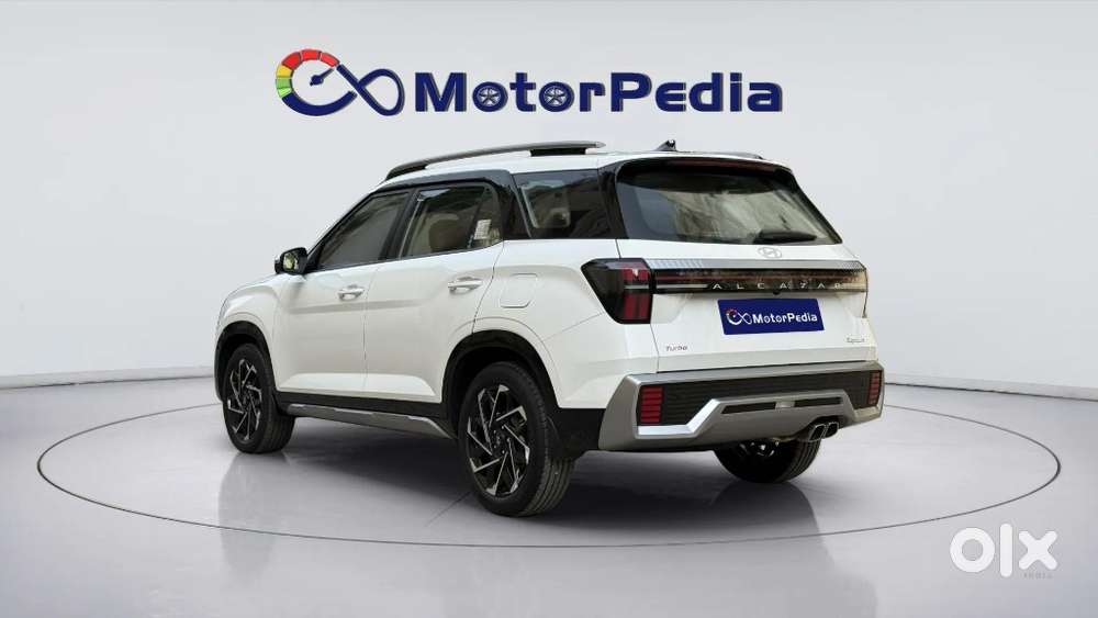 Hyundai Alcazar Signature 1.5 Petrol Dct 7str, 2025, Petrol