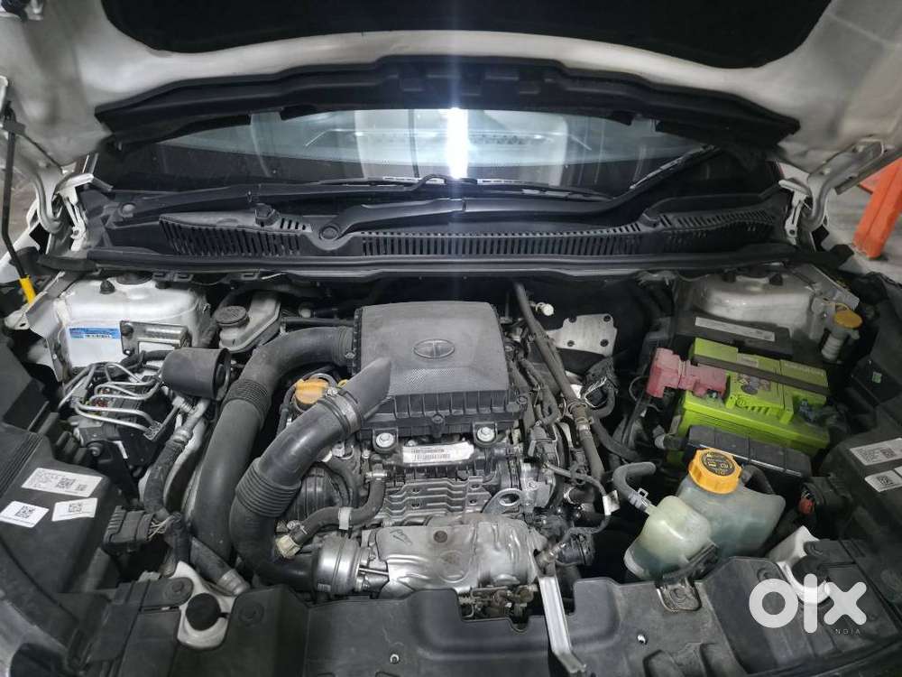 Tata Nexon 1.2 Revotron Xm (s), 2022, Petrol