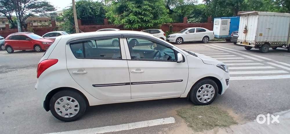 Hyundai I20 Sportz Option 1.4 Crdi, 2014, Diesel