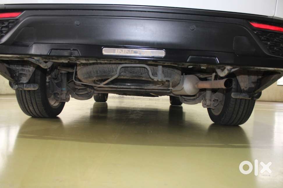 Toyota Innova Hycross 2.0 Zx Hybrid 7 Str, 2025, Petrol