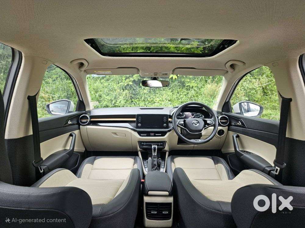 Skoda Slavia 1.0 Tsi Style At, 2023, Petrol