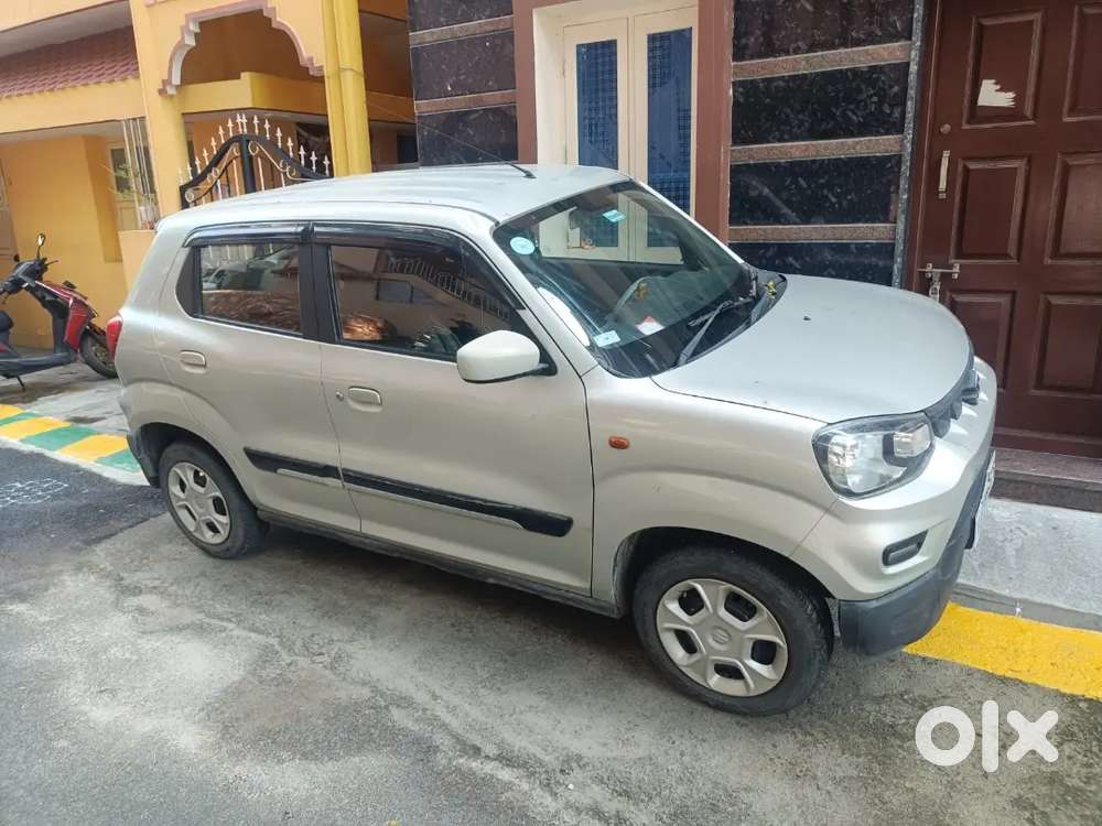Very Good Condition Even Step Tyre Is Not Used.. All Showoom Service