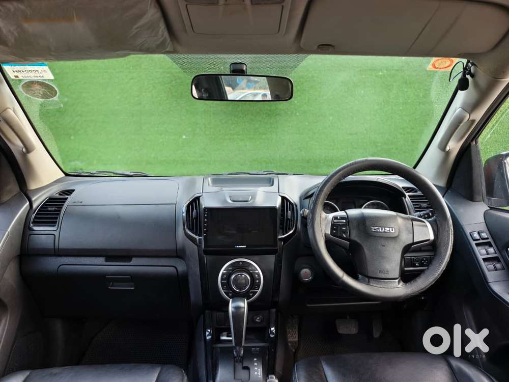 Isuzu D-max V-cross, 2022, Diesel