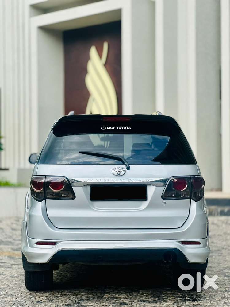 Toyota Fortuner Diesel 2012