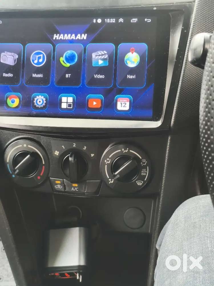 Maruti Suzuki Swift Vxi 2012