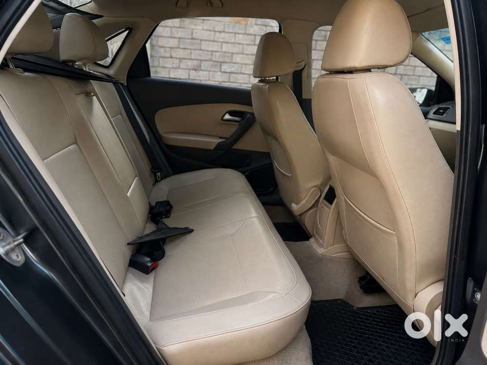 Volkswagen Vento 1.2 Tsi Highline At, 2016, Petrol