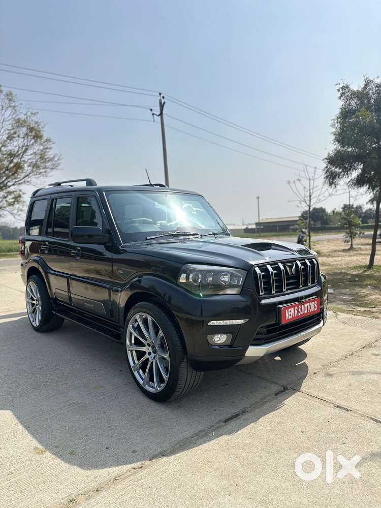 Mahindra Scorpio Classic 2.2 S 11 Mt 7 Cc, 2023, Diesel