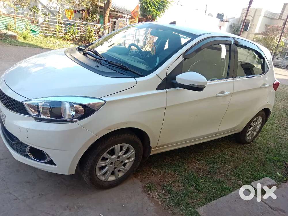 Tata Tiago 2016 Petrol Well Maintained